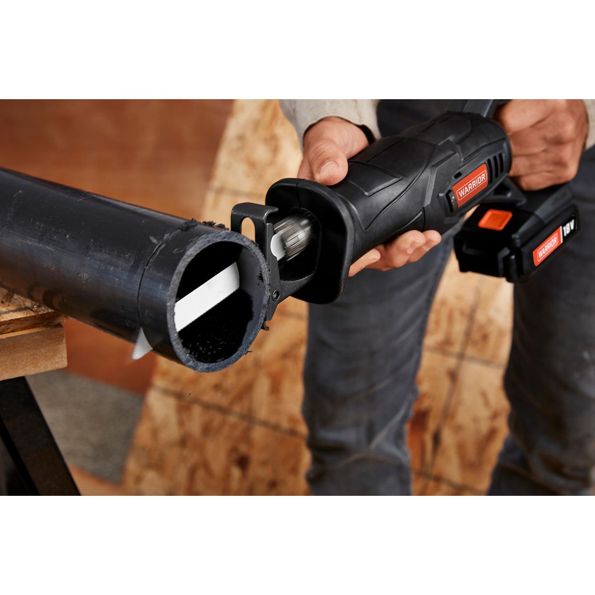 18V Cordless Reciprocating Saw Kit with Battery and Charger T5877