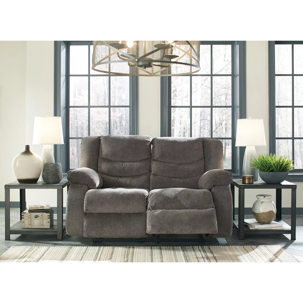 Mocha Reclining Loveseat P335