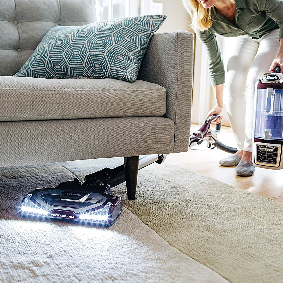 Restored Upright Vacuum with Brush D5409